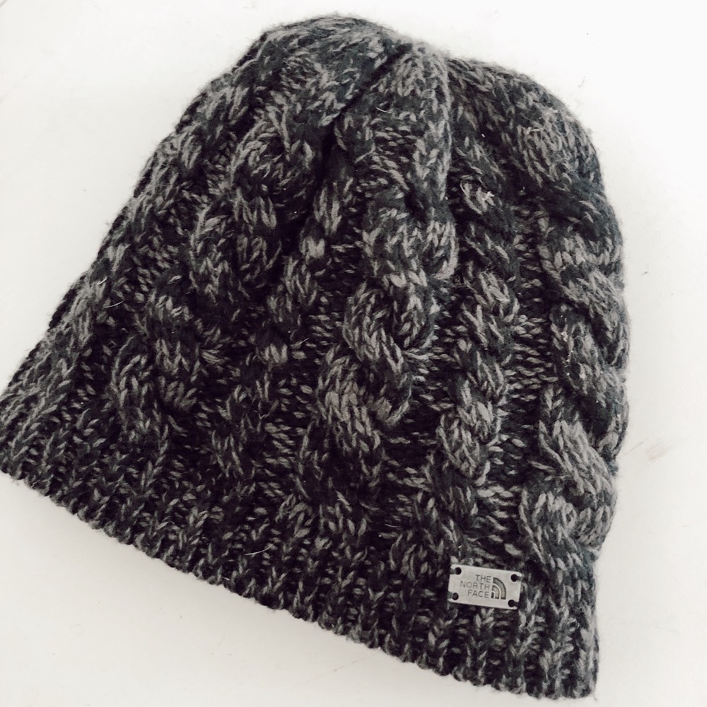 North Face winter beanie with fluffy inside
